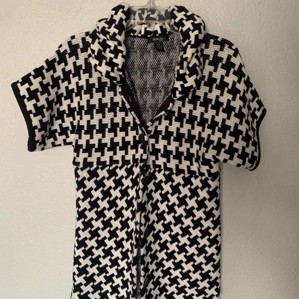 Style & Co, petite small, black and white